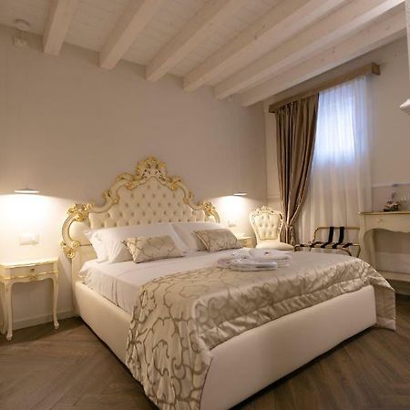 Hotel Ca' Vittoria Boutique House Chioggia Extérieur photo
