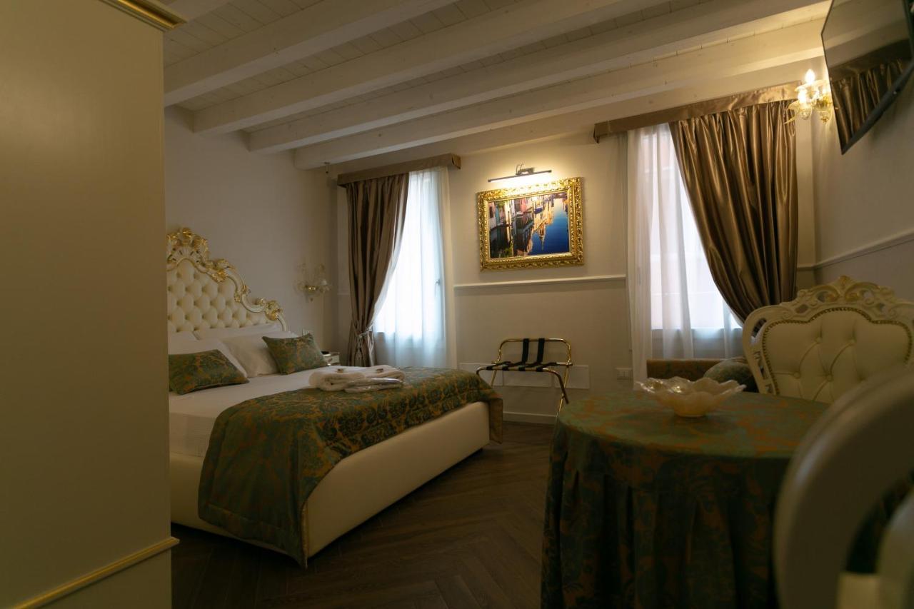 Hotel Ca' Vittoria Boutique House Chioggia Extérieur photo