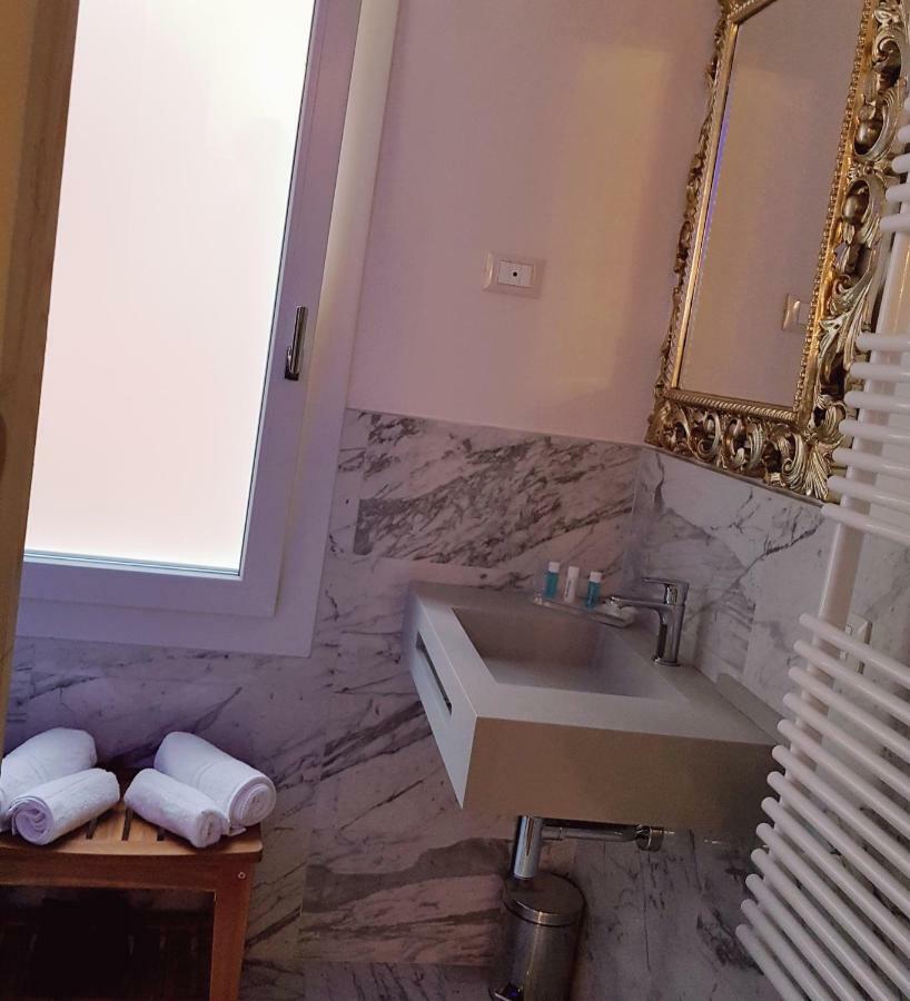 Hotel Ca' Vittoria Boutique House Chioggia Extérieur photo