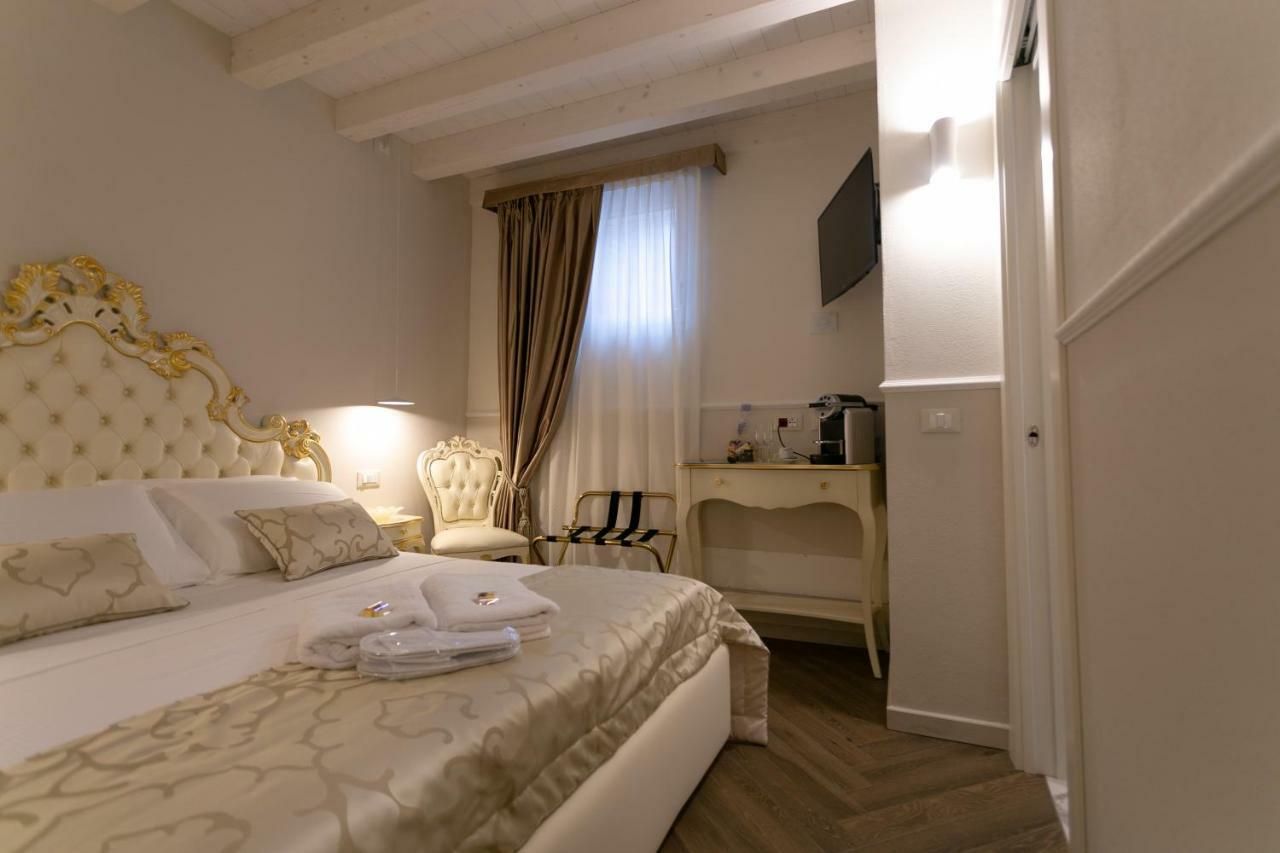 Hotel Ca' Vittoria Boutique House Chioggia Extérieur photo