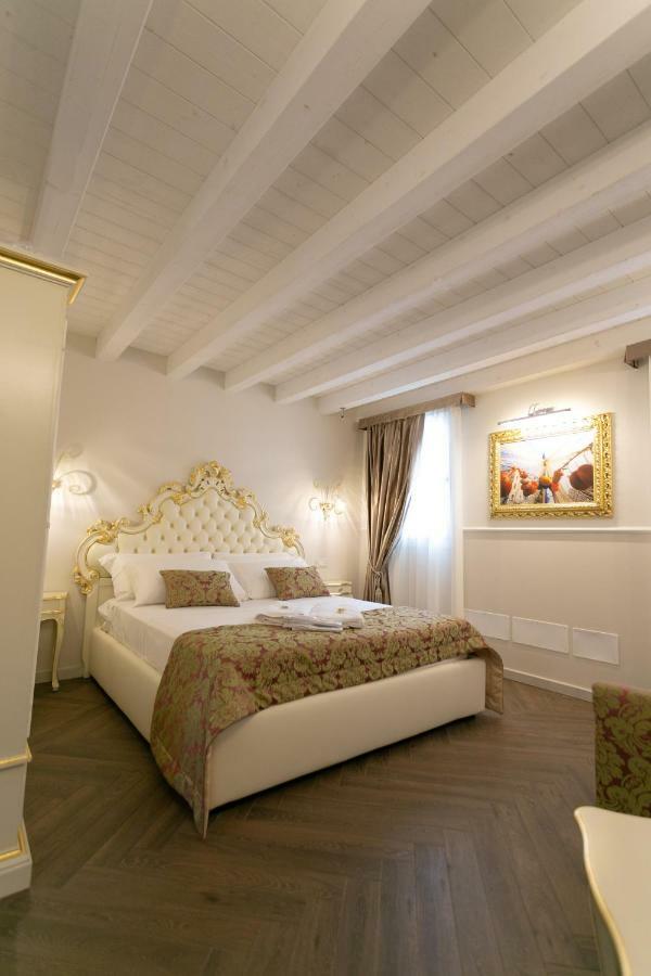 Hotel Ca' Vittoria Boutique House Chioggia Extérieur photo