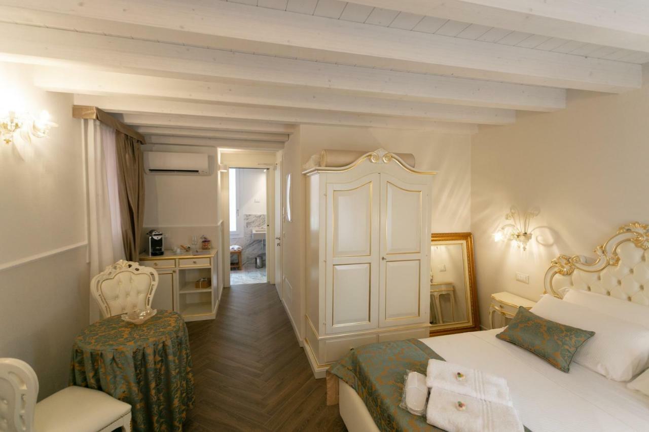 Hotel Ca' Vittoria Boutique House Chioggia Extérieur photo